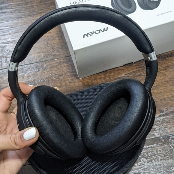 Mpow H5 wireless noise cancelling headphones - Picture 4 of 8